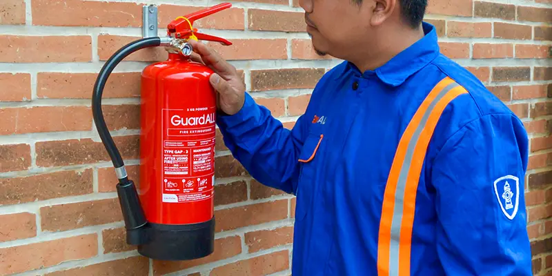 Mengatasi Tekanan Turun pada Alat Pemadam Api inspeksi alat pemadam kebakaran