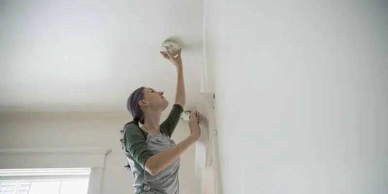 Harga Standalone Smoke Detector alat pendeteksi kebakaran