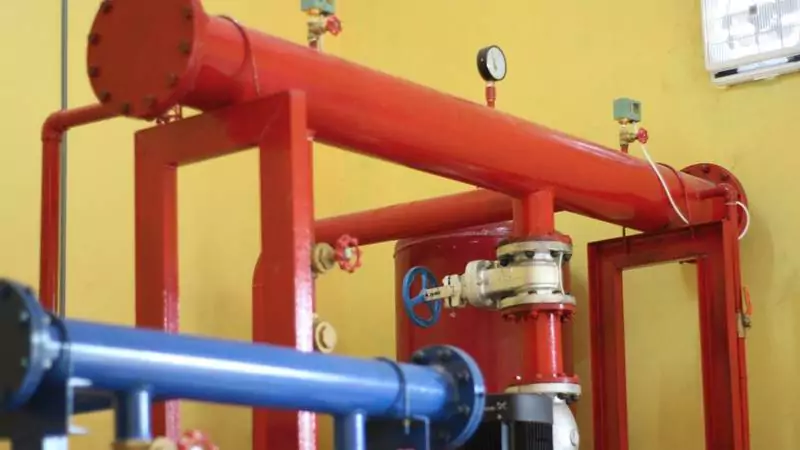 pipa header fire hydrant